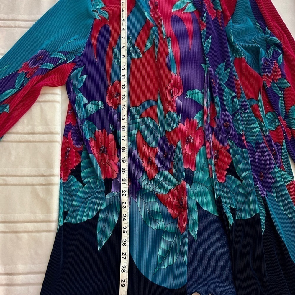 Vintage Tropical Malaysian Jacket Women’s Sz M-L Fuchsia Teal Purple Nav… - Picture 8 of 11